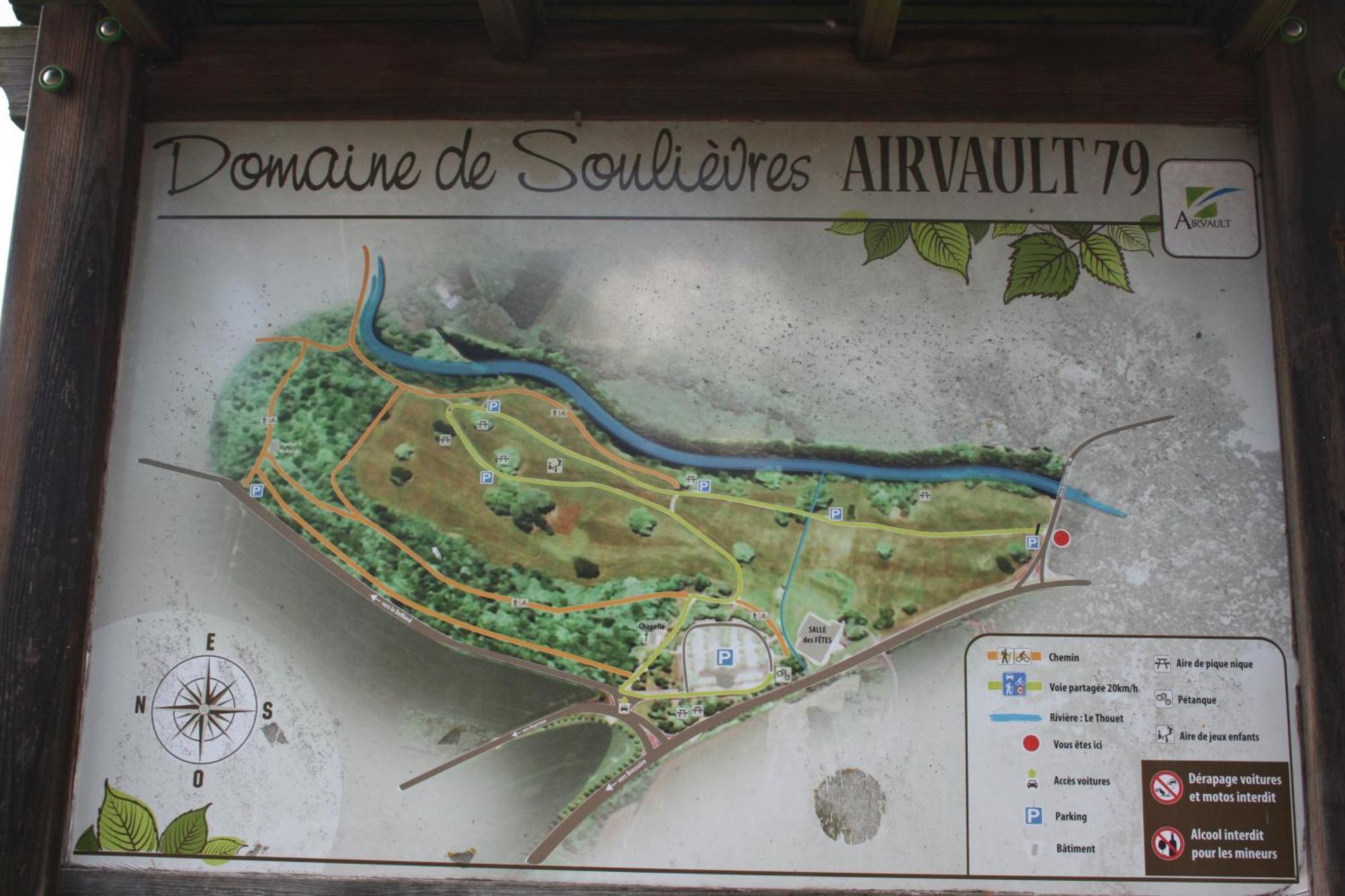 Apartament Les Nuits D'Aldearde Airvault Zewnętrze zdjęcie